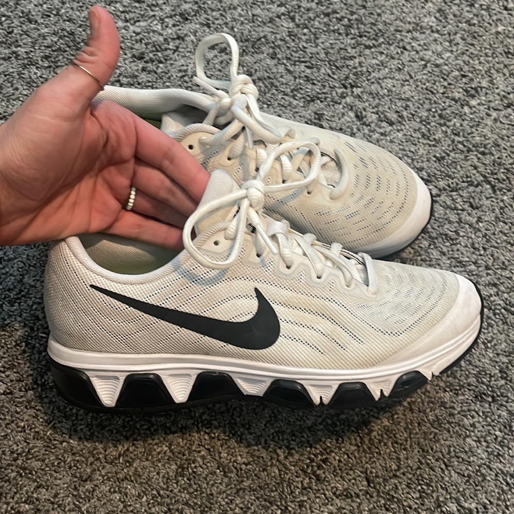 Nike Tailwind 6